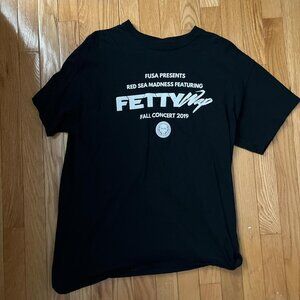 Gildan Men's Black T-shirt